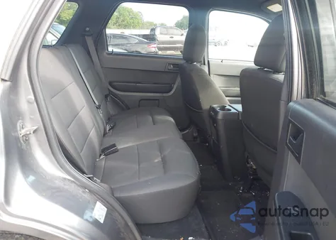 2011 Ford Escape Xlt из США, поврежденный, VIN 1FMCU0DG8BKB79089